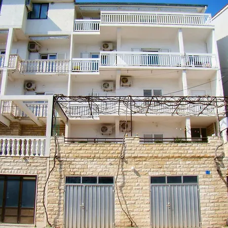 Anka Apartman