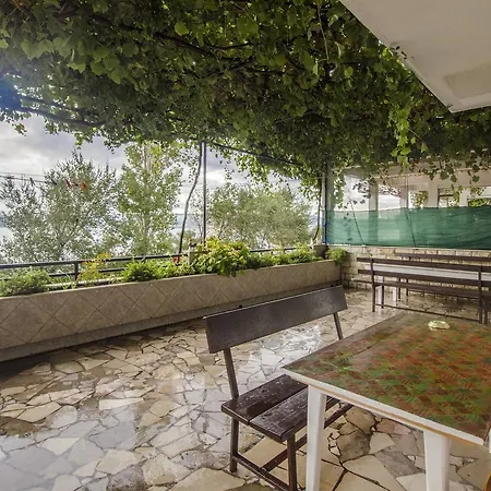 Apartment Anka *
