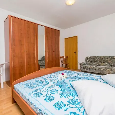 Anka Apartman Duce